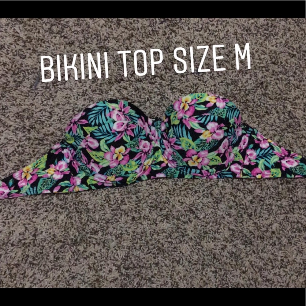 Bikini top